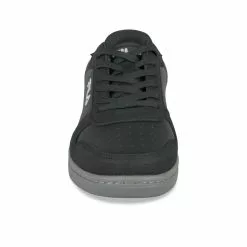 Baskets NOIR FILA -Claquettes Soldes baskets noir fila 10