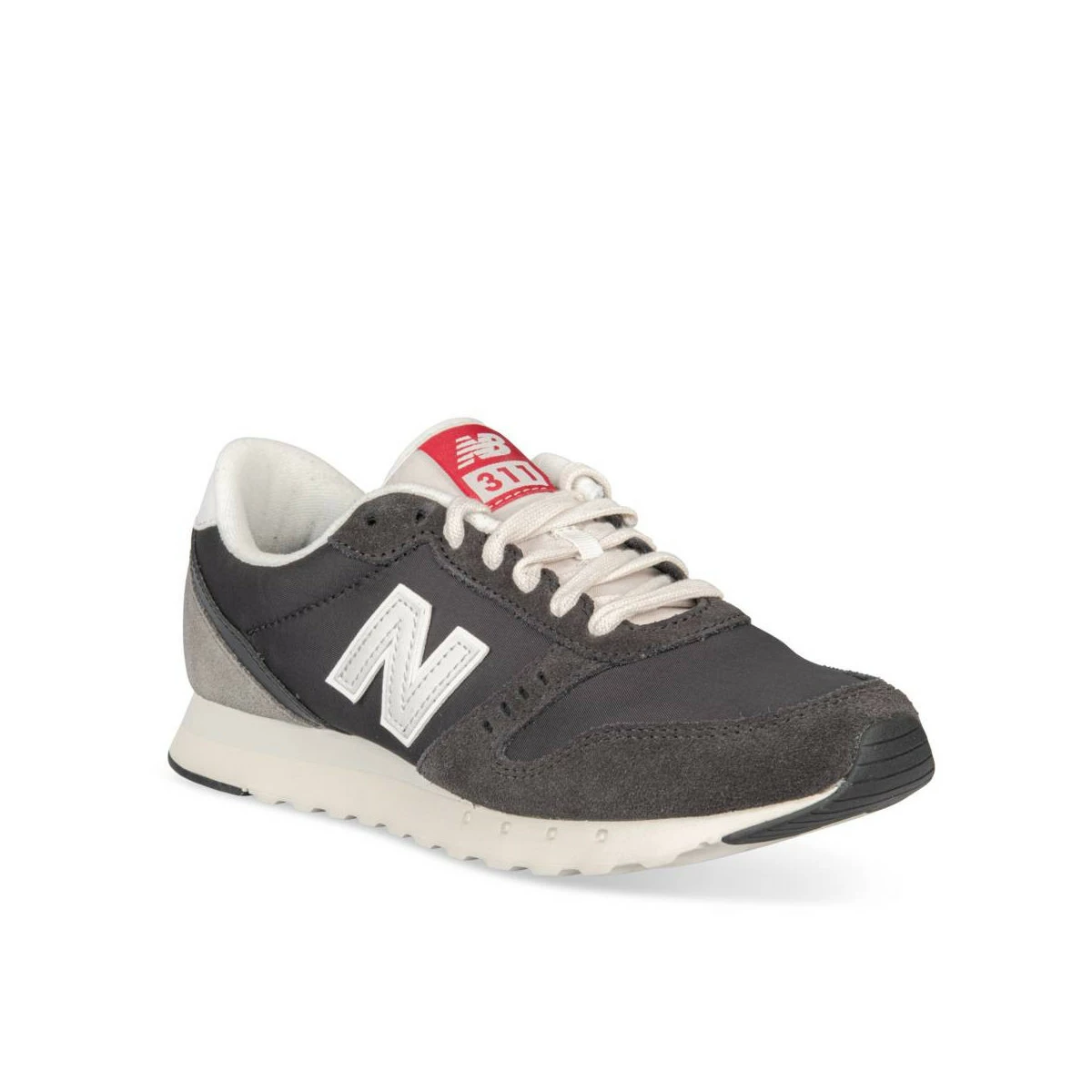 Baskets NOIR NEW BALANCE 3 Baskets NOIR NEW BALANCE