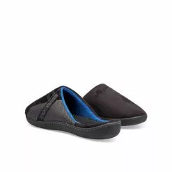 Chaussons NOIR ISOTONER 9 Chaussons NOIR ISOTONER -Claquettes Soldes chaussons noir isotoner 42