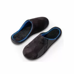 Chaussons NOIR ISOTONER 10 Chaussons NOIR ISOTONER -Claquettes Soldes chaussons noir isotoner 43