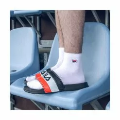 Claquettes NOIR FILA -Claquettes Soldes claquettes noir fila 20